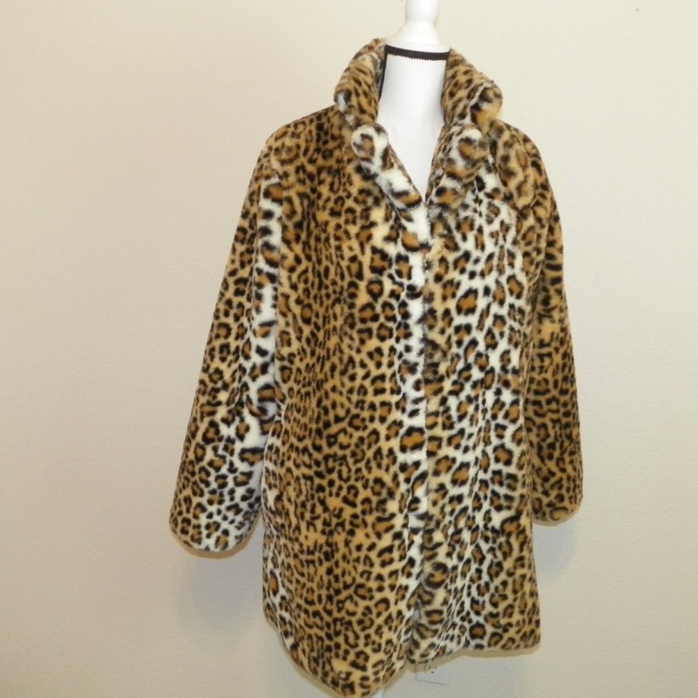 NWT Long Leopard Faux Fur Jacket Parka